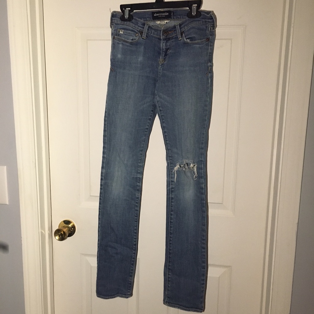 Girls Abercrombie skinny jeans